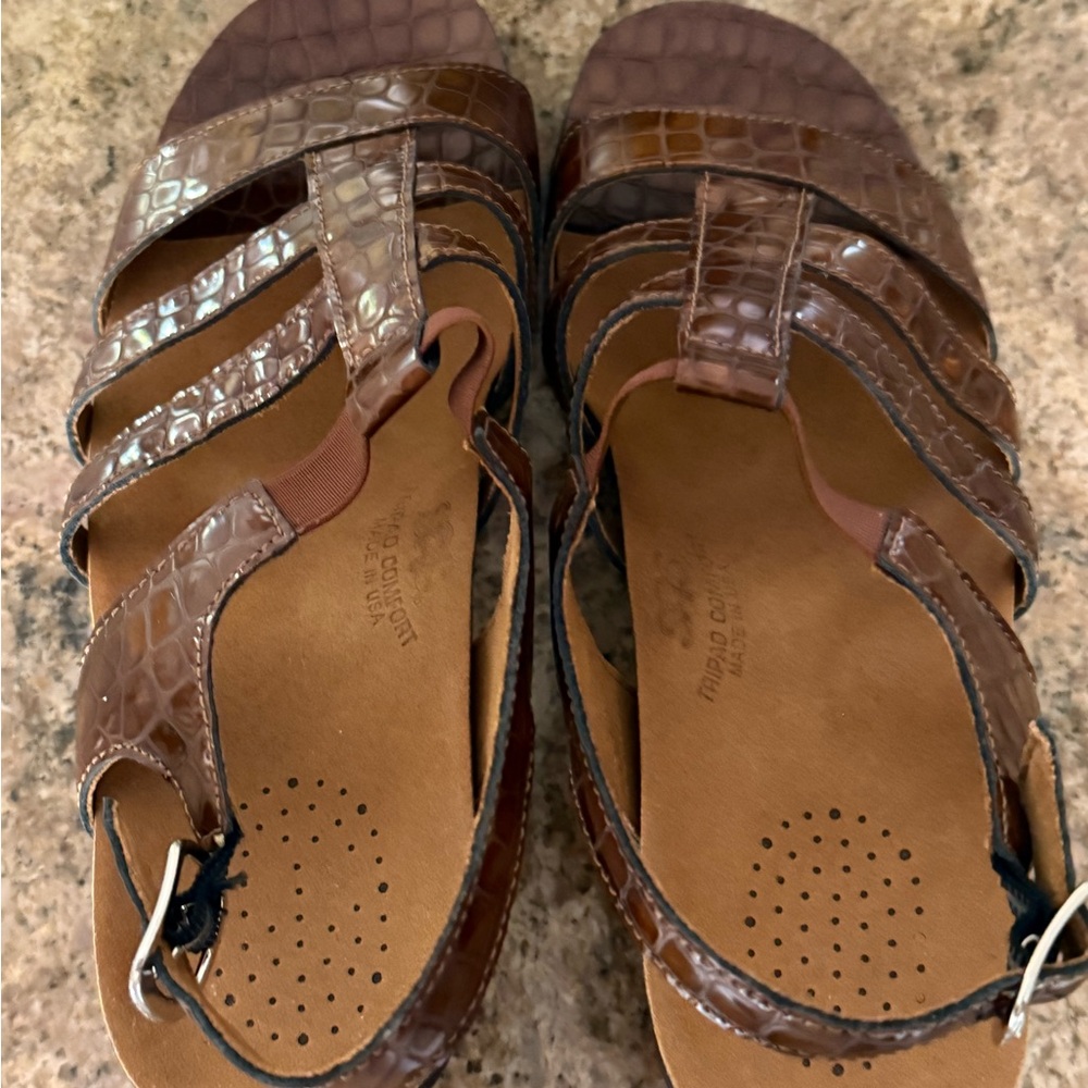 SAS Brown Croc-Embossed Leather Slingback Sandal Allegro 9W NIB USA MADE - Picture 9 of 11